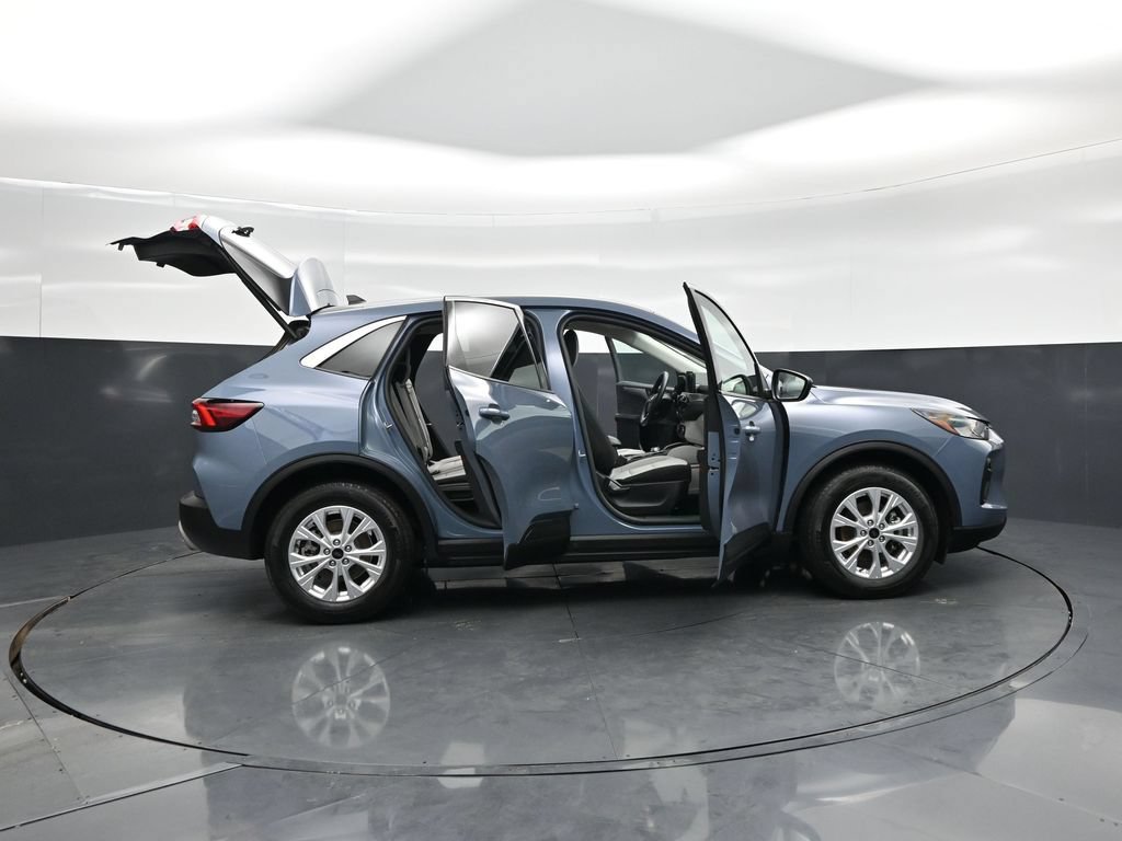 Used 2024 Ford Escape Active FWD image 4