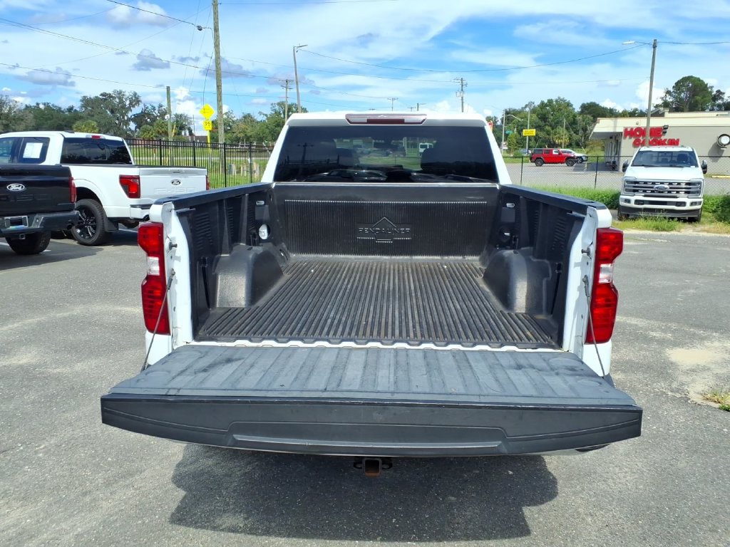 Used 2019 Chevrolet Silverado 1500 LT w/ Trailering Package AWD/4WD image 19