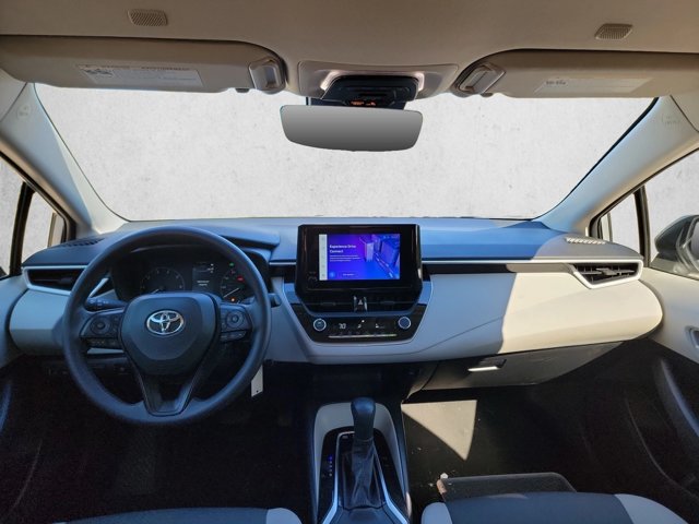 Used 2025 Toyota Corolla LE FWD image 20