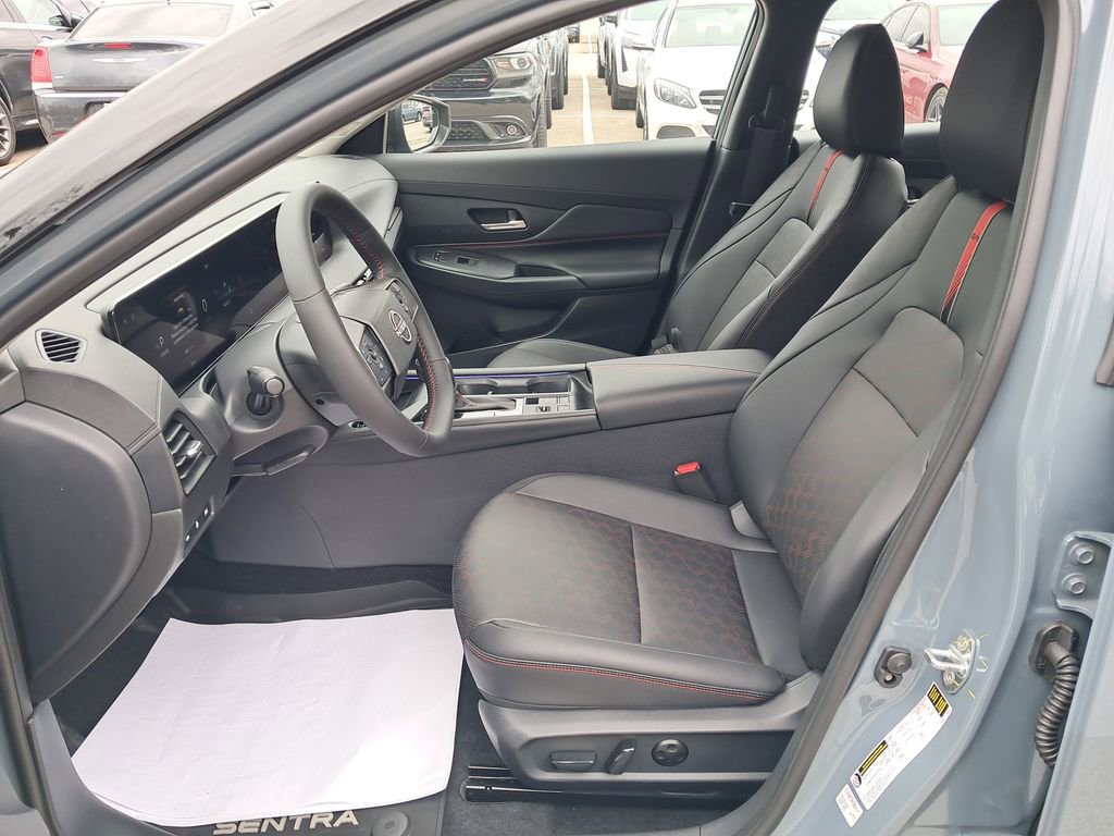 New 2026 Nissan Sentra SR w/ SR Premium Package FWD image 10