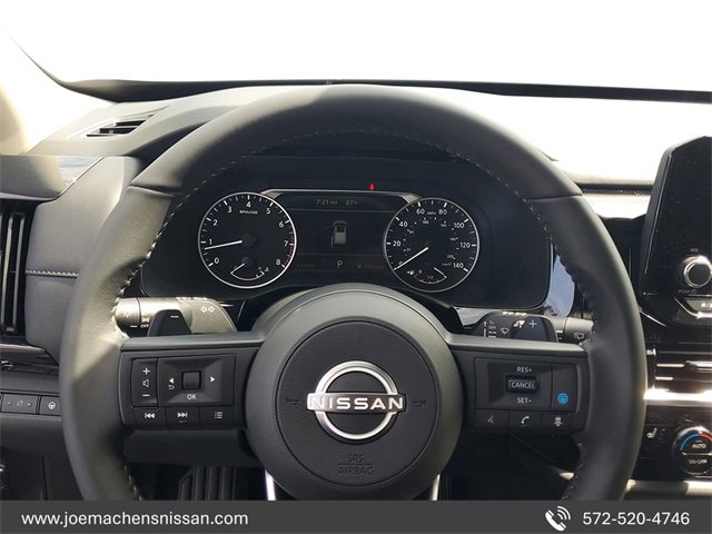 New 2025 Nissan Pathfinder SV w/ Black Appearance Package image 14