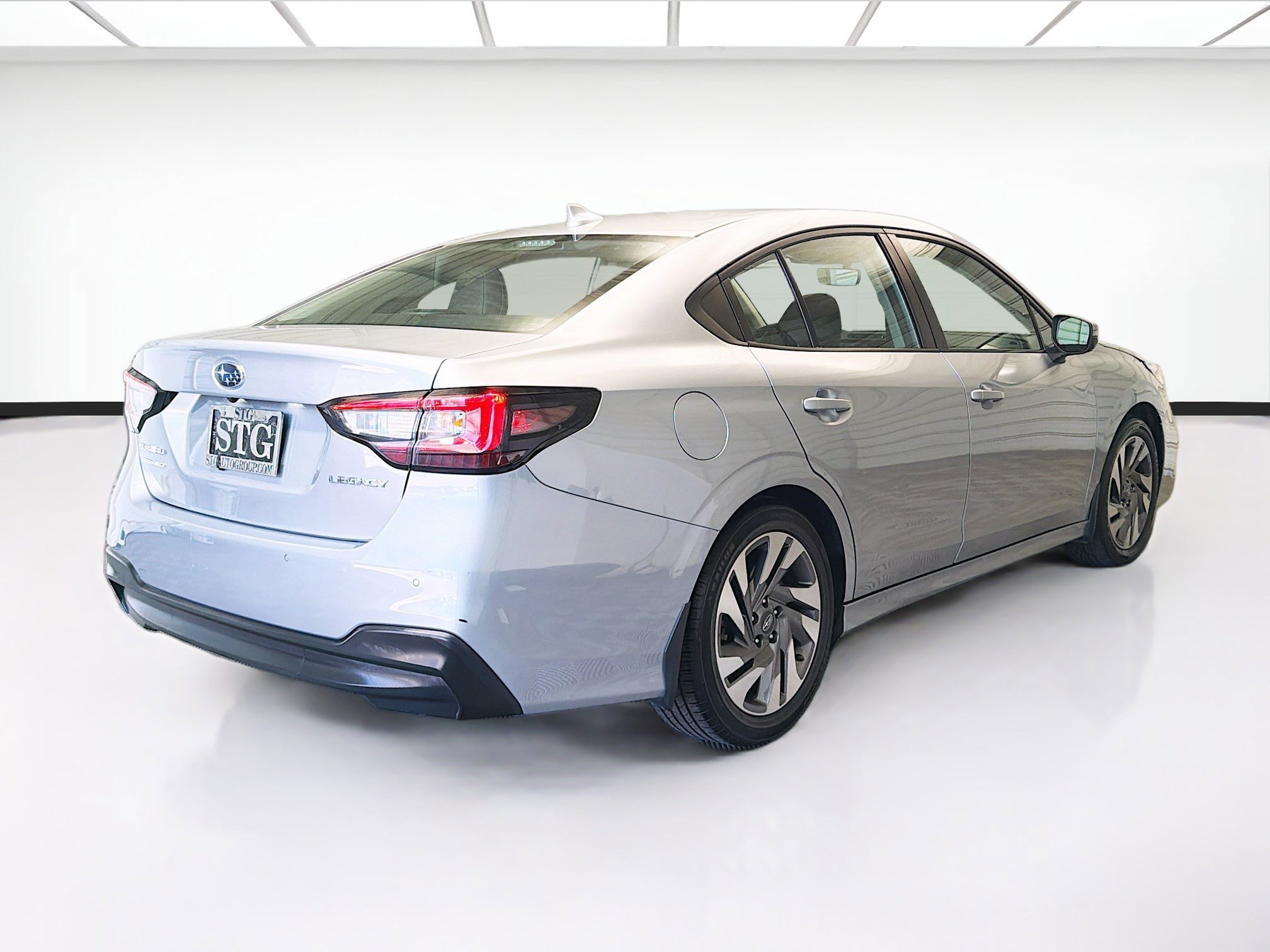 Used 2024 Subaru Legacy Limited AWD/4WD image 4
