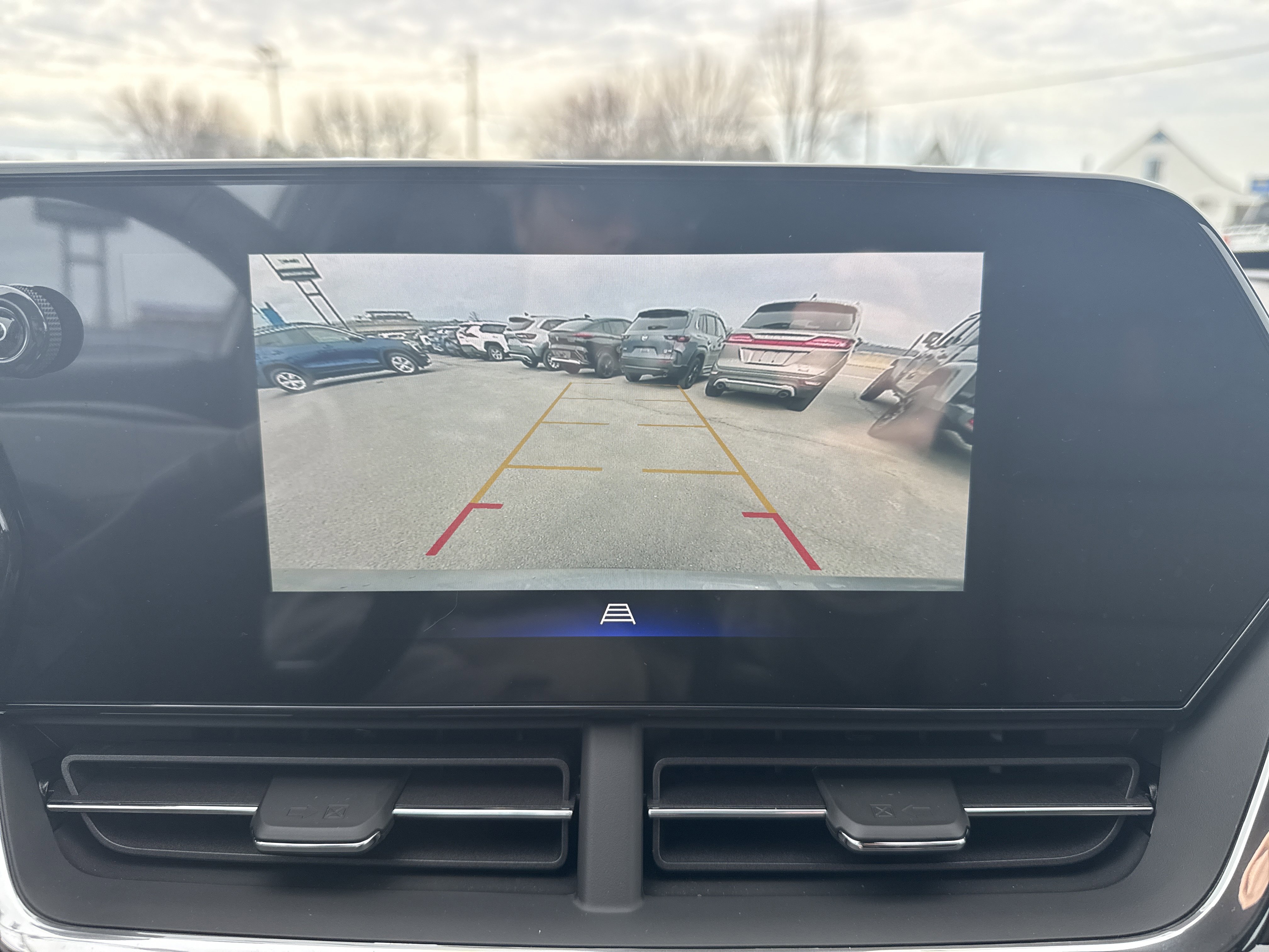 New 2026 Chevrolet Trax RS w/ Driver Confidence Package image 24