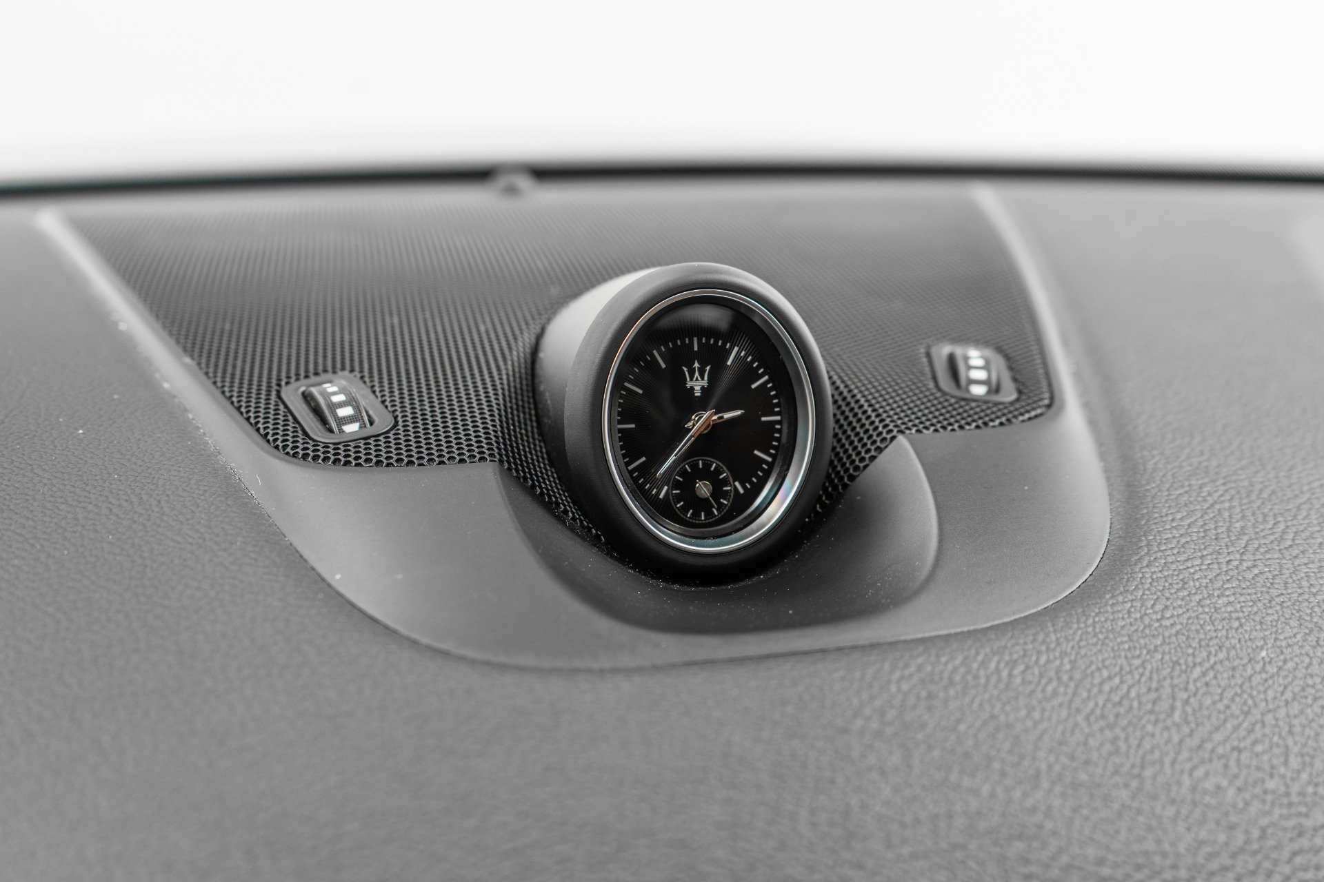 Used 2022 Maserati Levante GT image 27