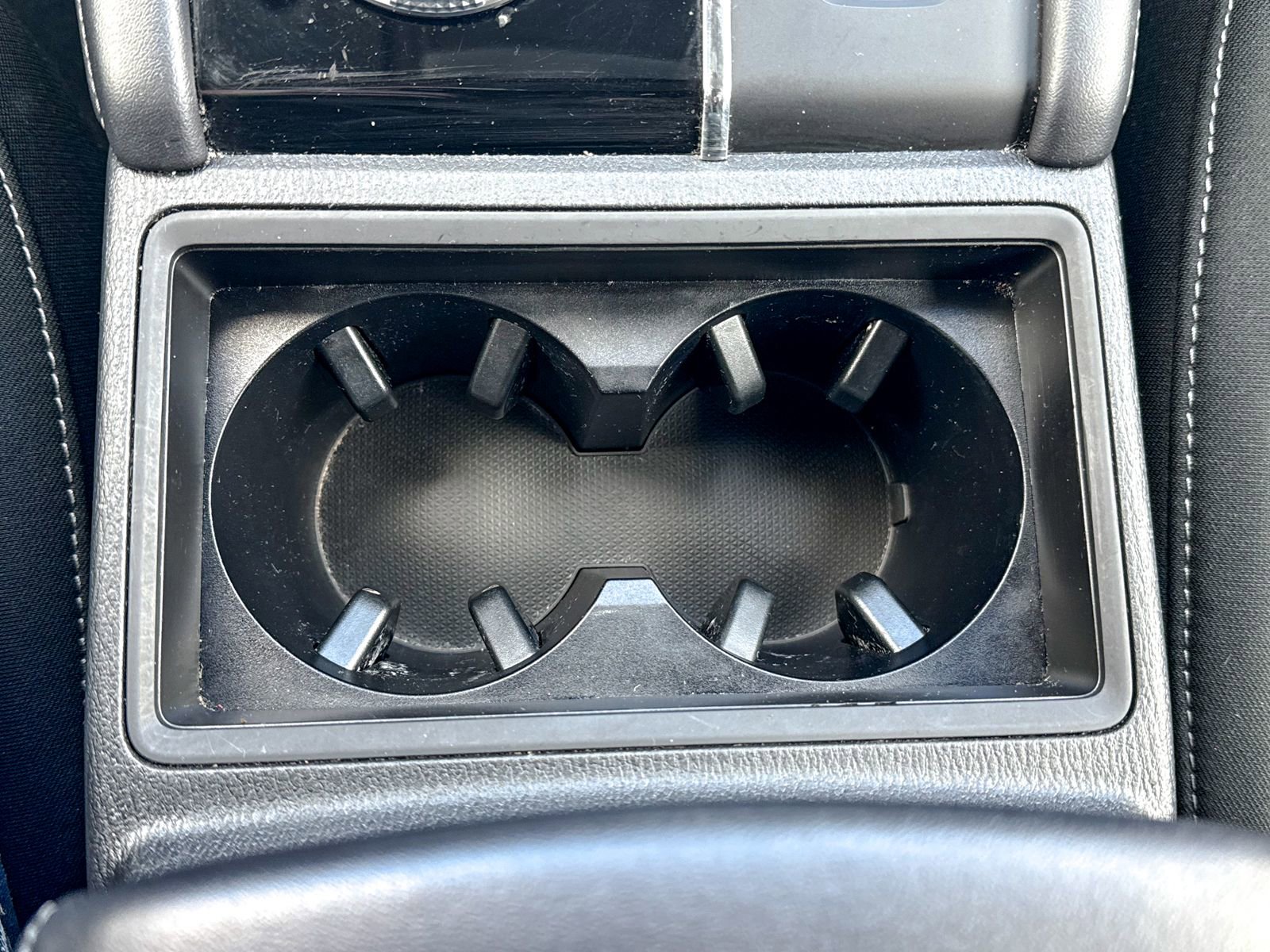 Used 2024 Mitsubishi Outlander ES image 37