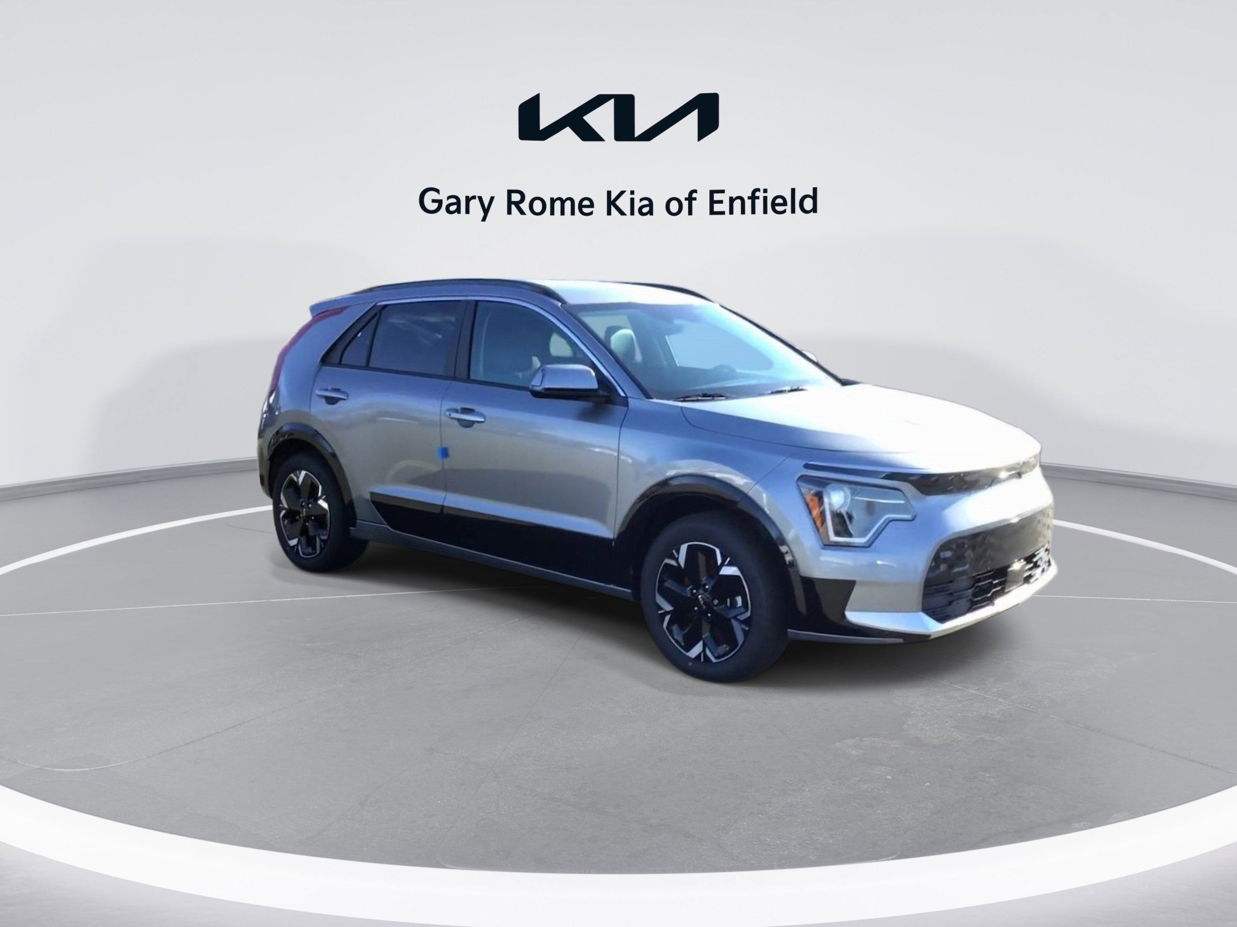 Used 2024 Kia Niro Wind w/ Wind Preserve Package FWD image 2