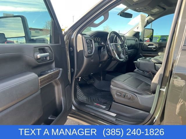 Used 2022 Chevrolet Silverado 3500 LT w/ Convenience Package image 12