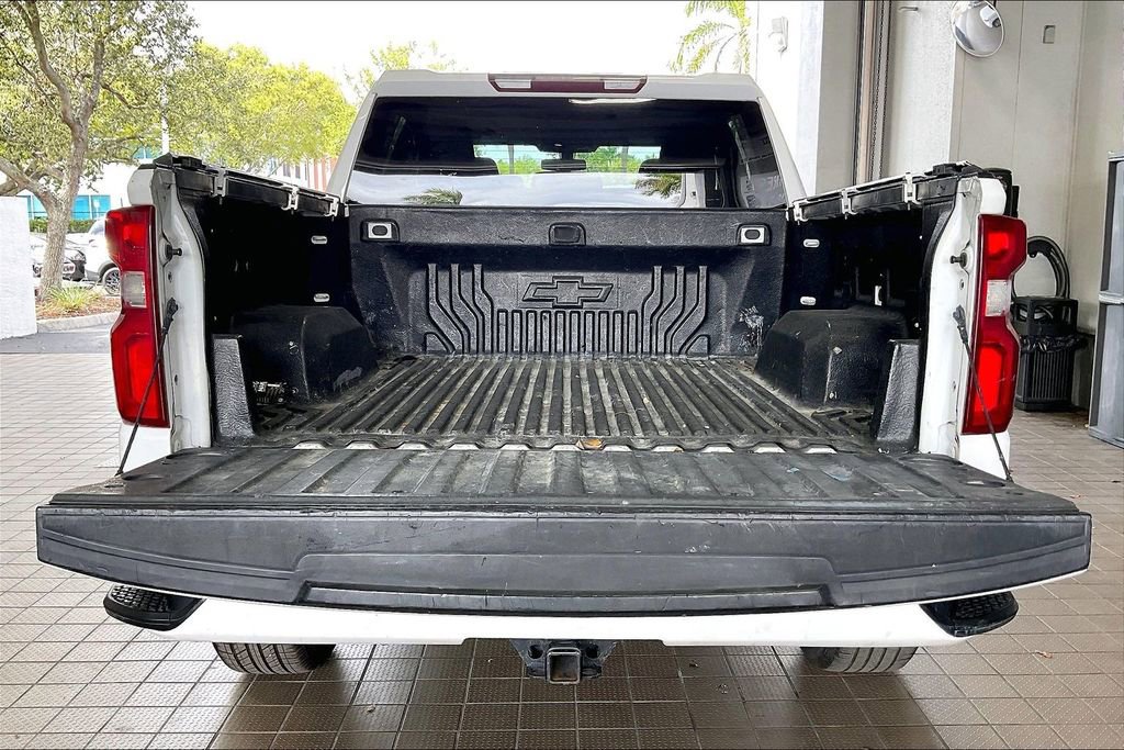 Used 2021 Chevrolet Silverado 1500 Custom image 18