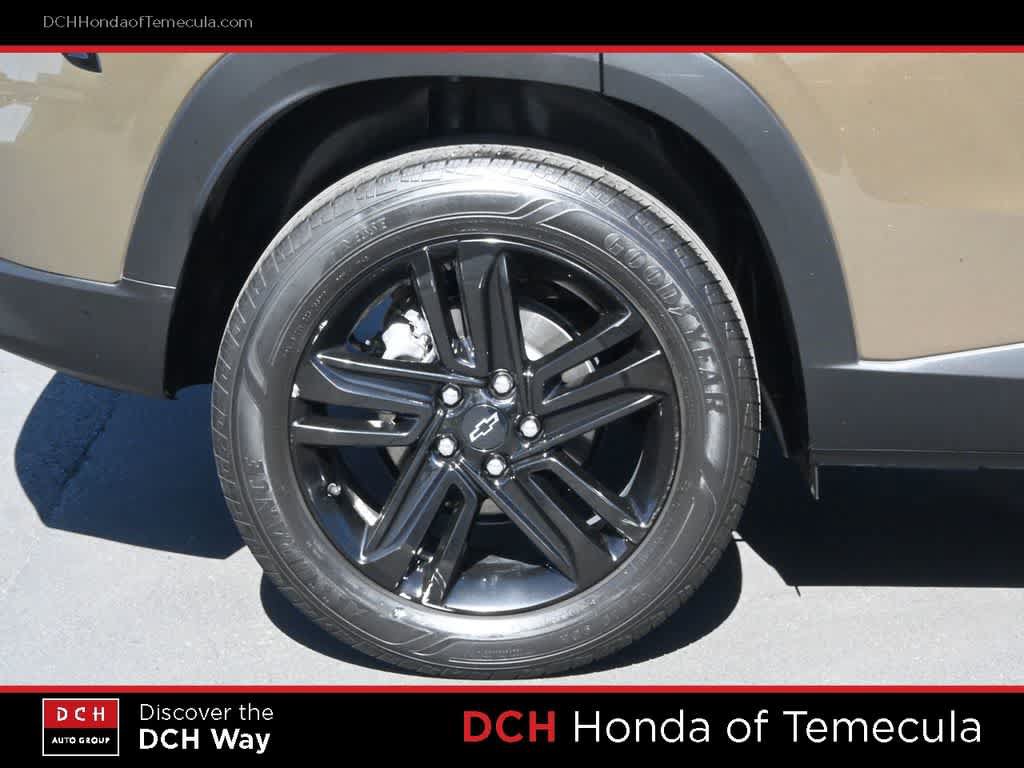 Used 2024 Chevrolet Trax ACTIV w/ Sunroof Package FWD image 23