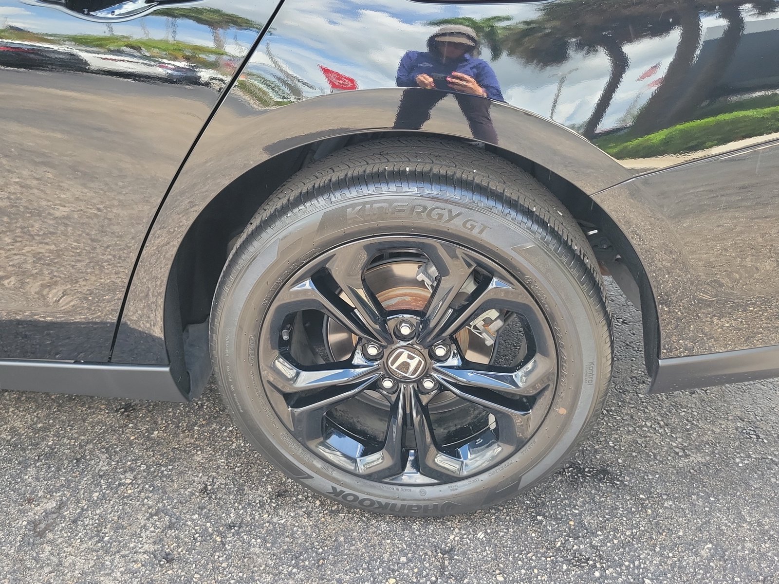 Used 2025 Honda Accord SE image 8