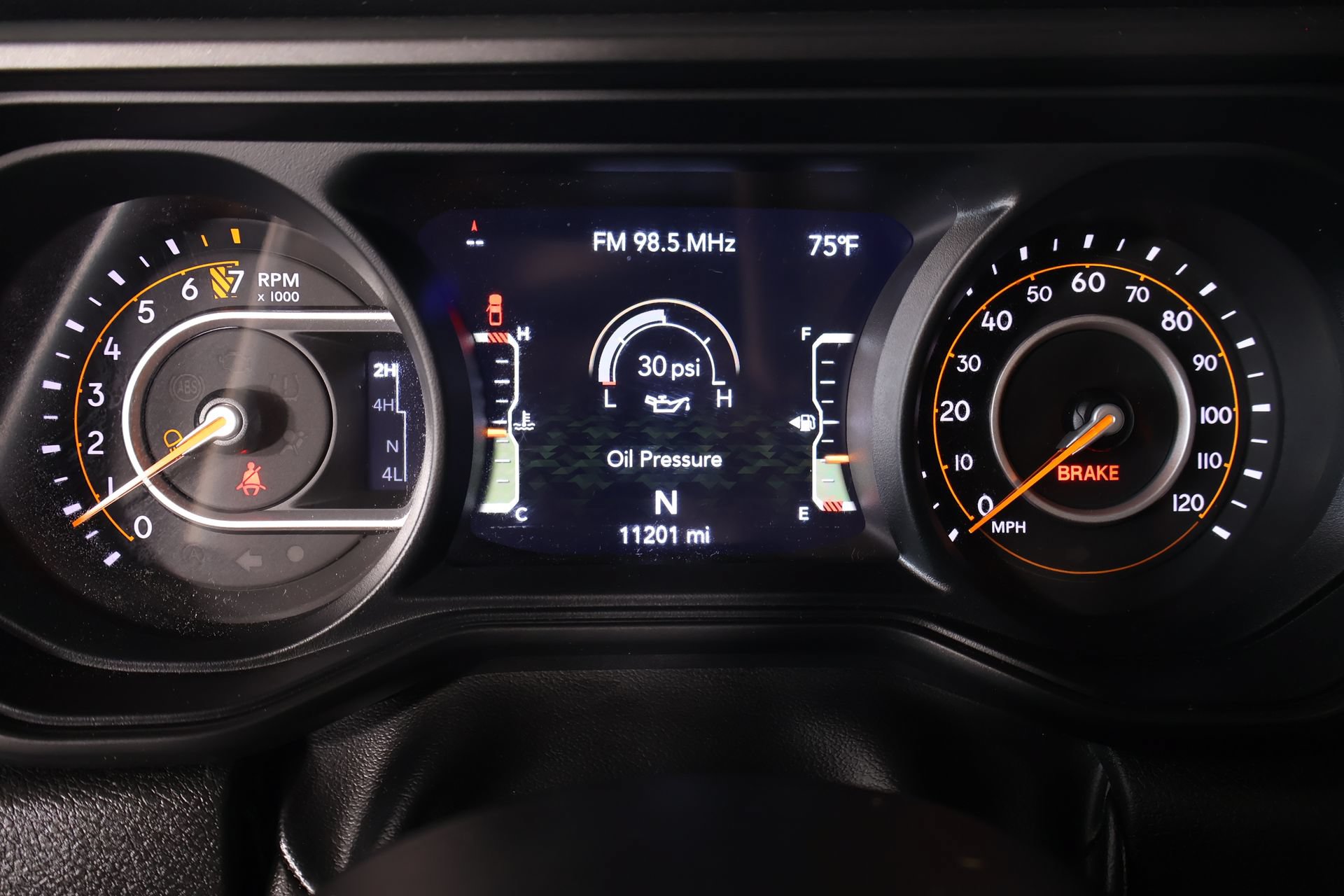 Used 2024 Jeep Gladiator Rubicon AWD/4WD image 4