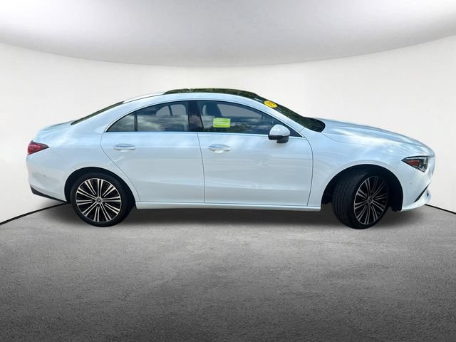 Used 2022 Mercedes-Benz CLA 250 4MATIC image 13