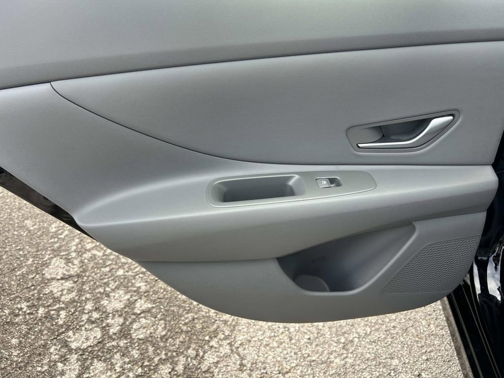 New 2026 Hyundai Elantra Sport image 19