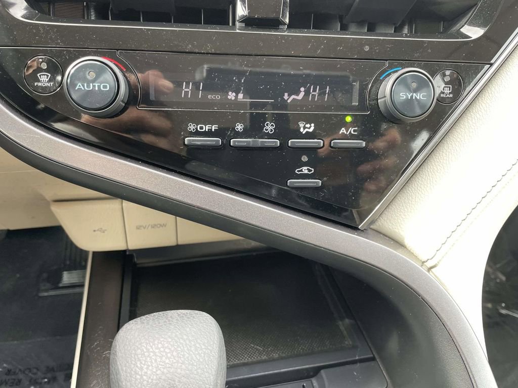 Used 2024 Toyota Camry LE image 40