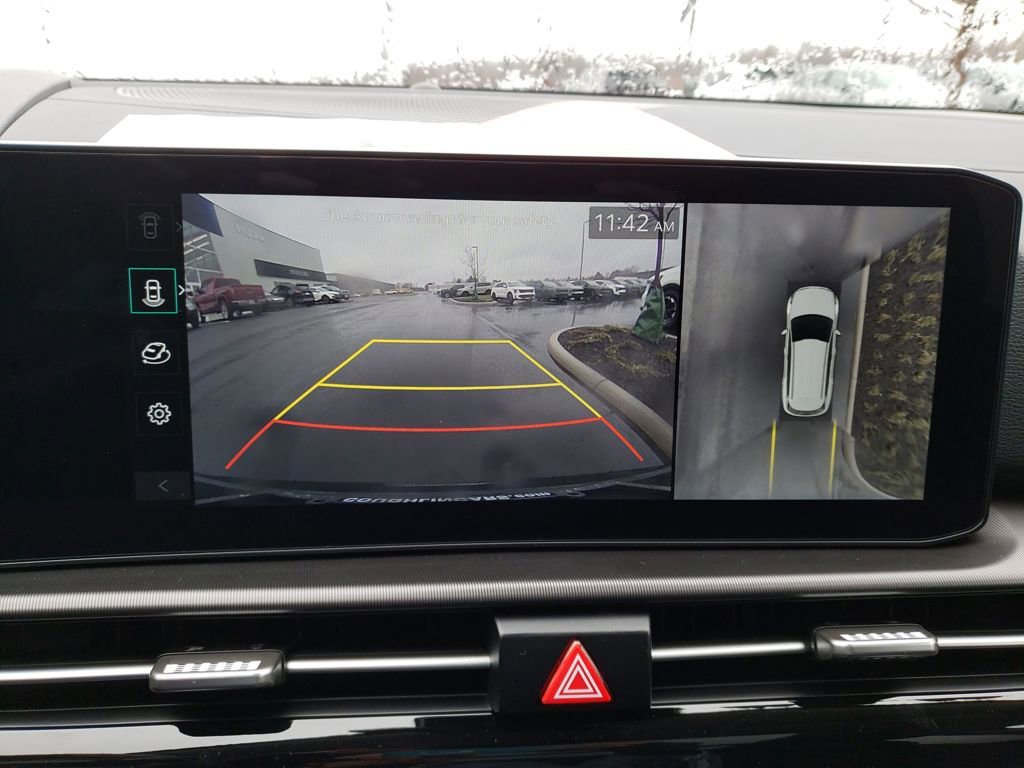 New 2026 Kia Sportage SX image 23