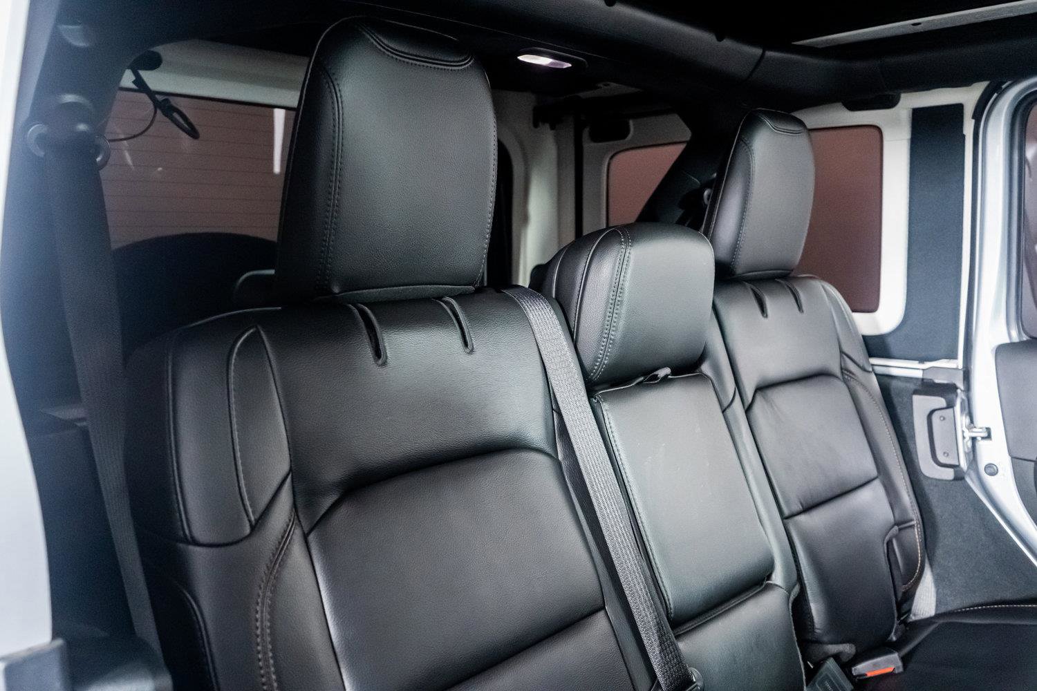 Used 2023 Jeep Wrangler Unlimited Rubicon 392 w/ Trailer Tow Package image 32