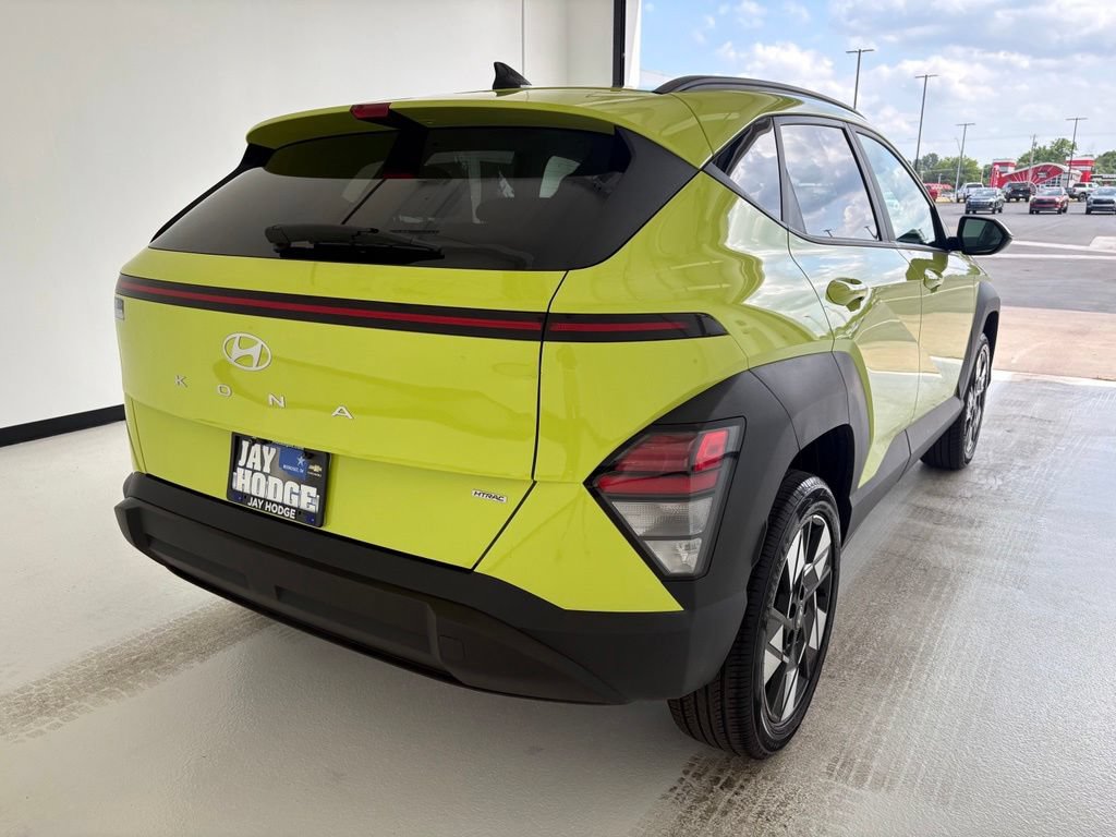 Used 2024 Hyundai Kona SEL AWD/4WD image 18