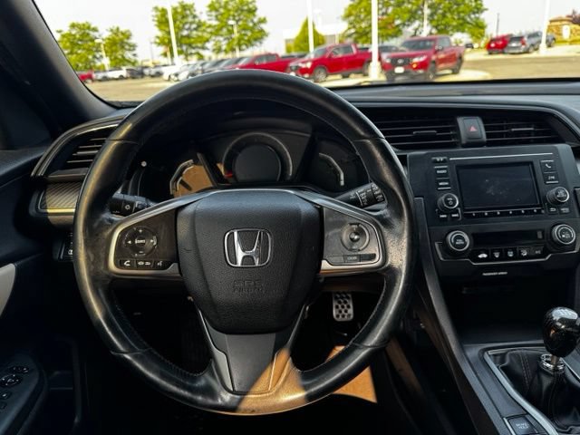 Used 2018 Honda Civic Sport image 11