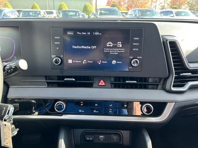 Used 2025 Kia Sportage LX image 25