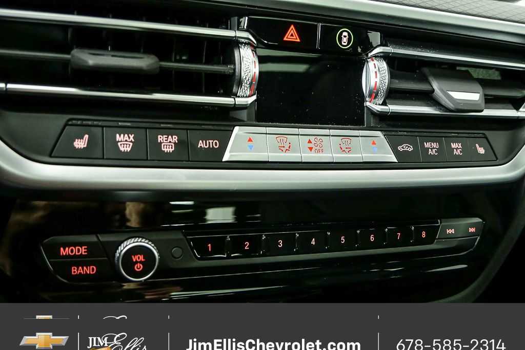 Used 2024 BMW X4 M40i image 16