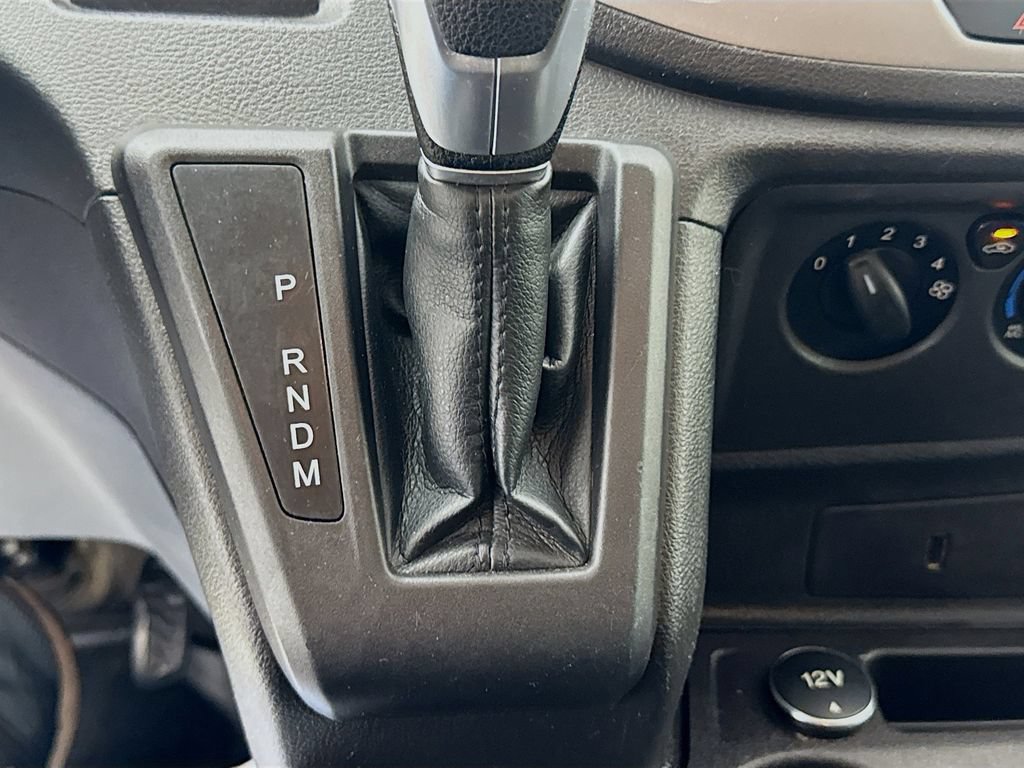 Used 2015 Ford Transit 350 XLT RWD image 21