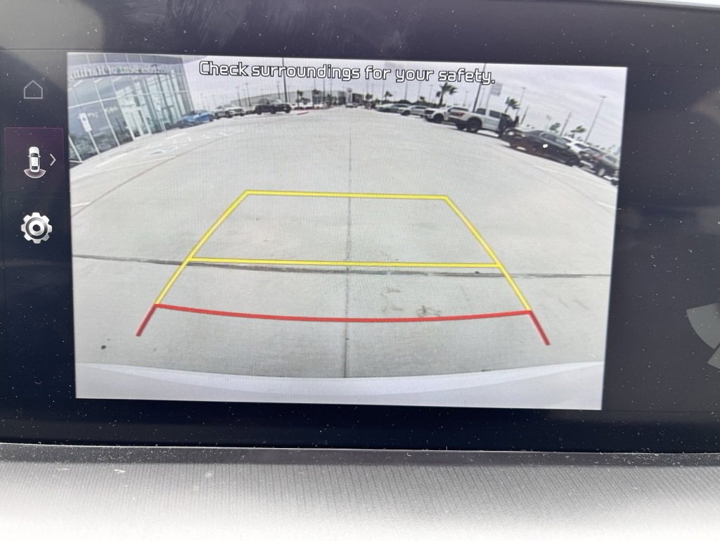 Used 2024 Kia Telluride S w/ S Sunroof Package image 11