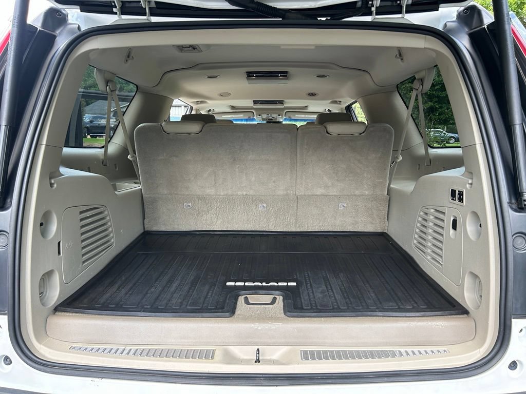 Used 2016 Cadillac Escalade ESV Premium AWD/4WD image 44