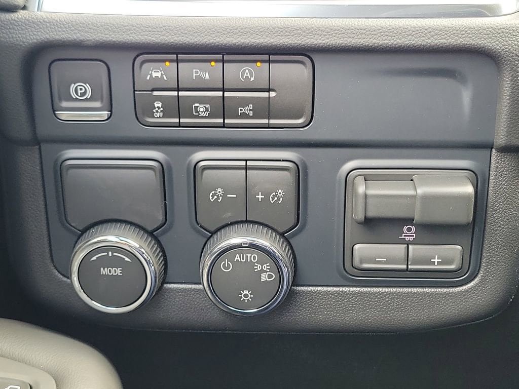 New 2026 Chevrolet Tahoe LS w/ Max Trailering Package RWD image 13