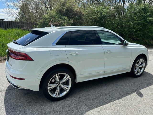 Used 2023 Audi Q8 Premium w/ Convenience Package AWD/4WD image 5