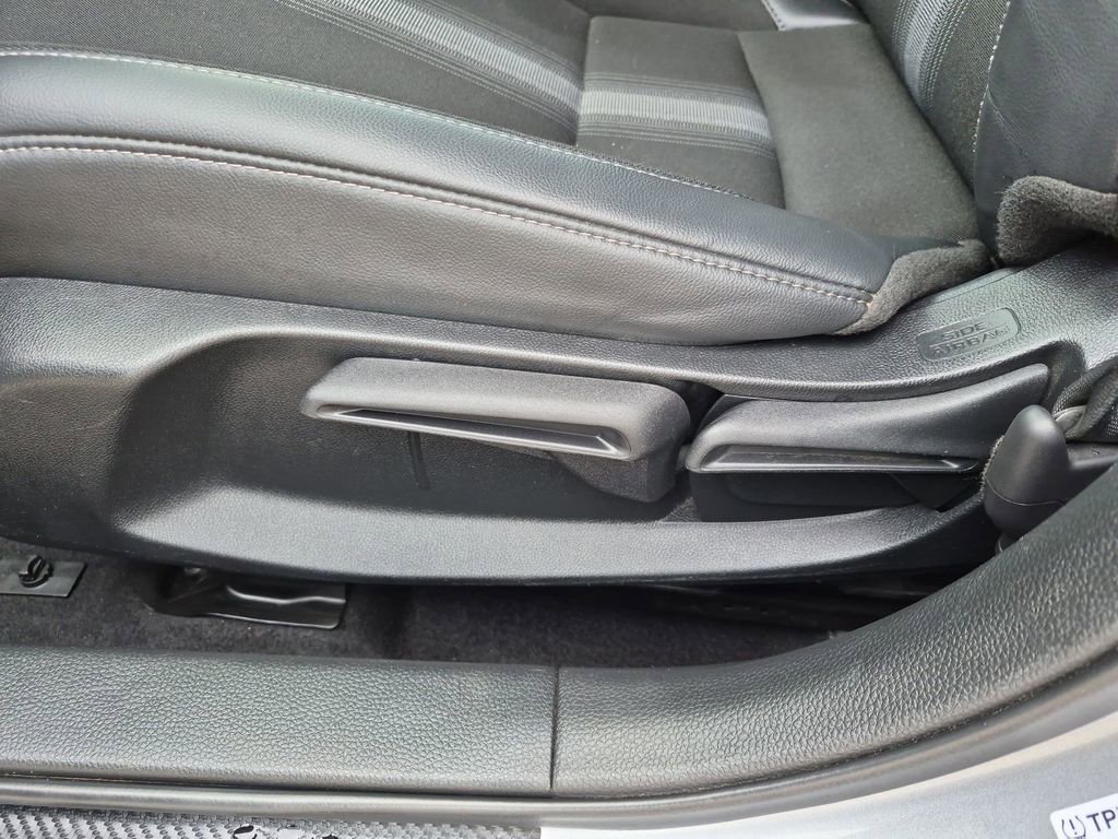 Used 2022 Honda Civic Sport image 12