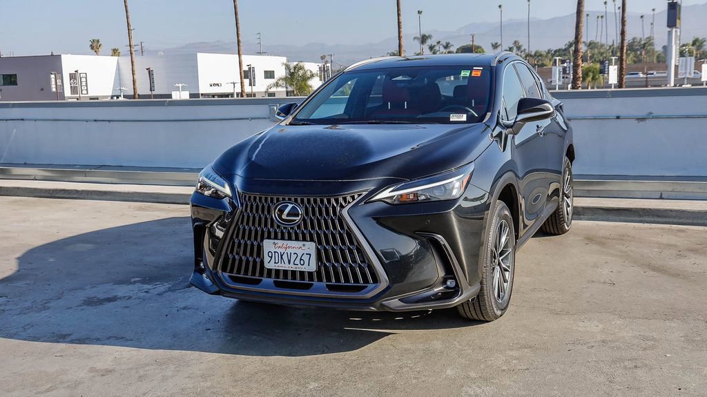 Used 2022 Lexus NX 350h AWD image 3