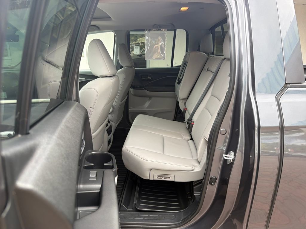 Used 2023 Honda Ridgeline RTL-E image 16