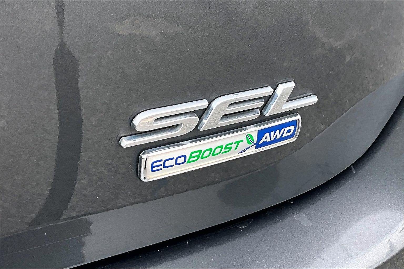 Certified 2018 Ford Edge SEL w/ Equipment Group 201A AWD/4WD image 8