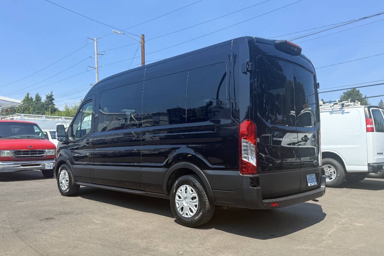 Used 2023 Ford Transit 350 XLT RWD image 3