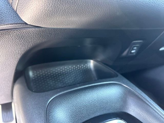 Used 2025 Toyota Corolla SE FWD image 23