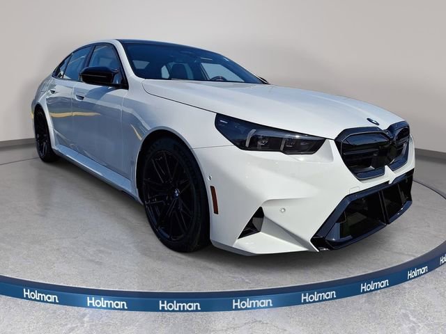 New 2026 BMW M5 w/ Executive Package image 3