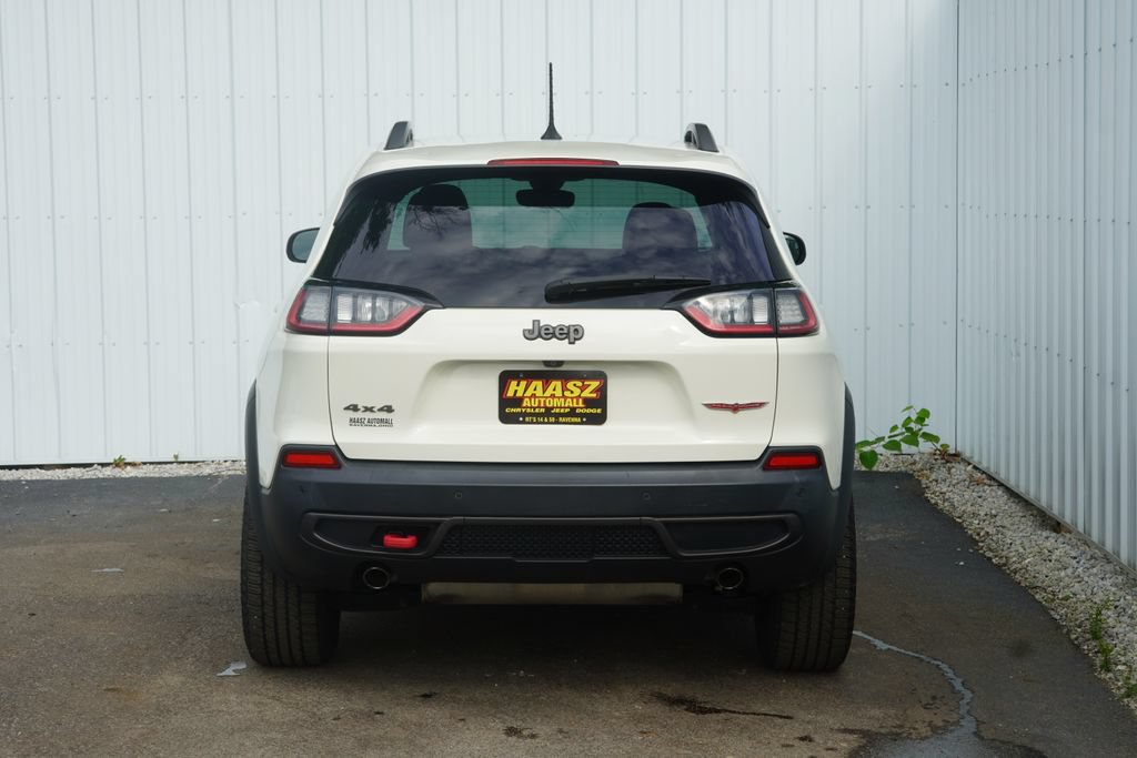 Used 2019 Jeep Cherokee Trailhawk w/ Cold Weather Group AWD/4WD image 5
