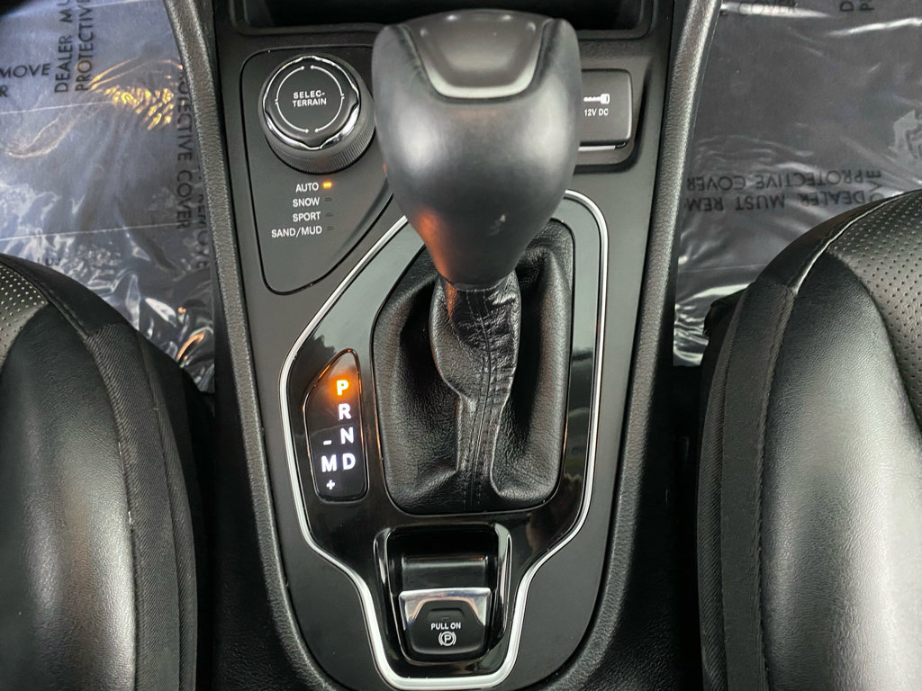 Used 2023 Jeep Cherokee Altitude Lux w/ Lux Elite Package image 29