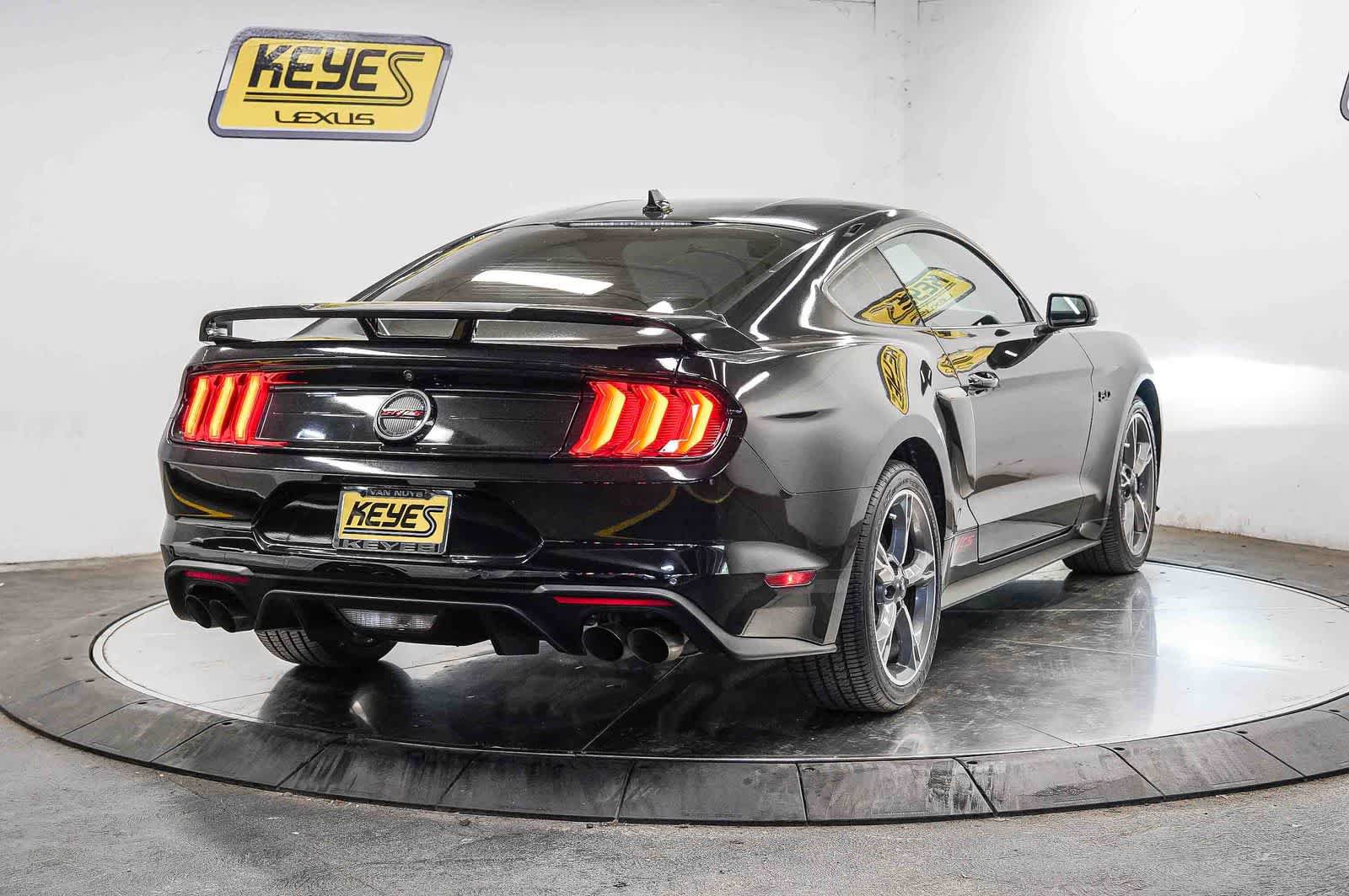 Used 2022 Ford Mustang GT Premium w/ Equipment Group 401A RWD image 4