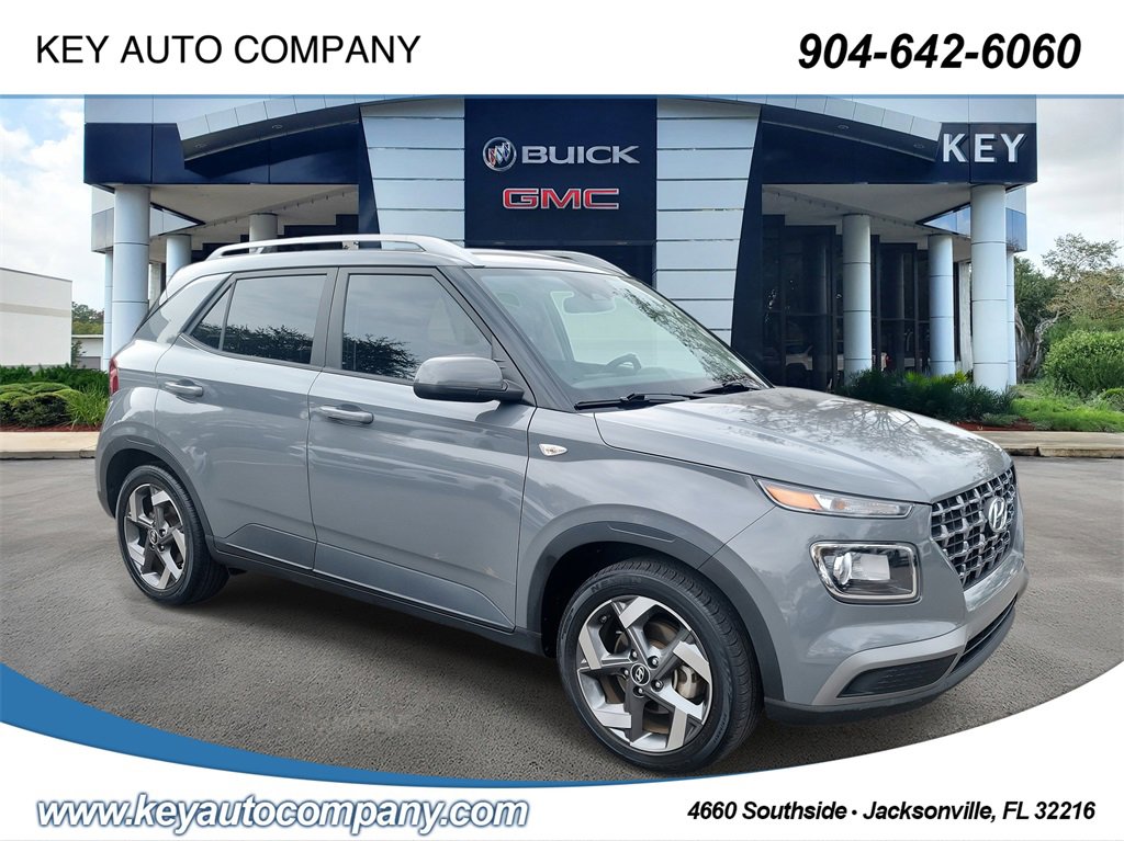 Certified 2023 Hyundai Venue SEL w/ Cargo Package image 1