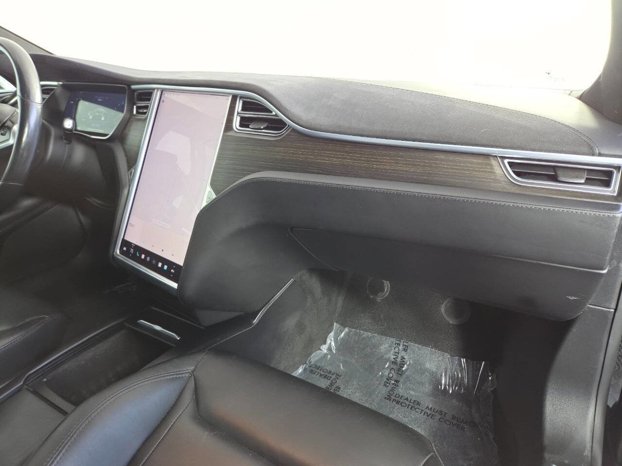 Used 2016 Tesla Model S 70D AWD/4WD image 29