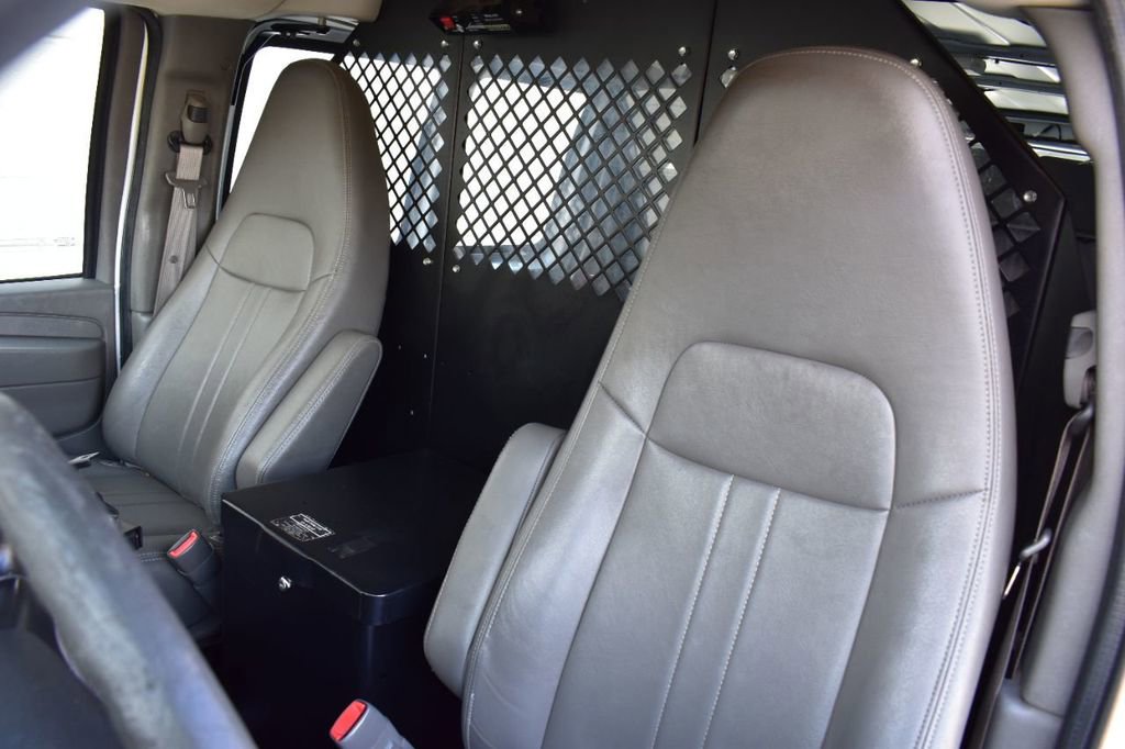 Used 2014 Chevrolet Express 2500 image 14
