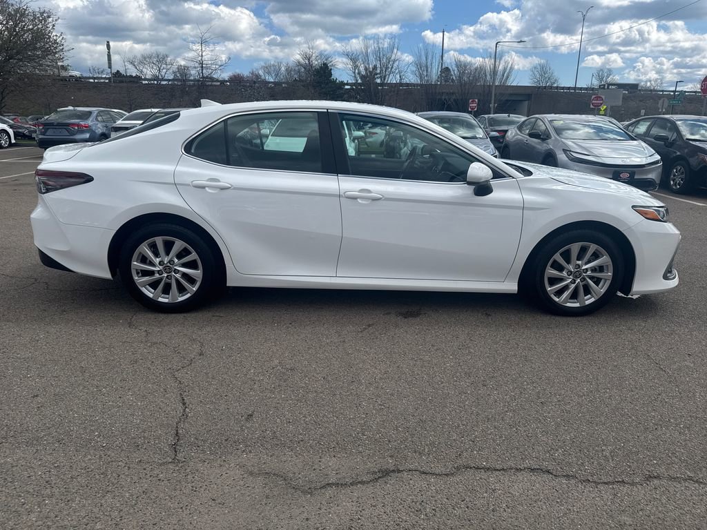Used 2023 Toyota Camry LE image 8