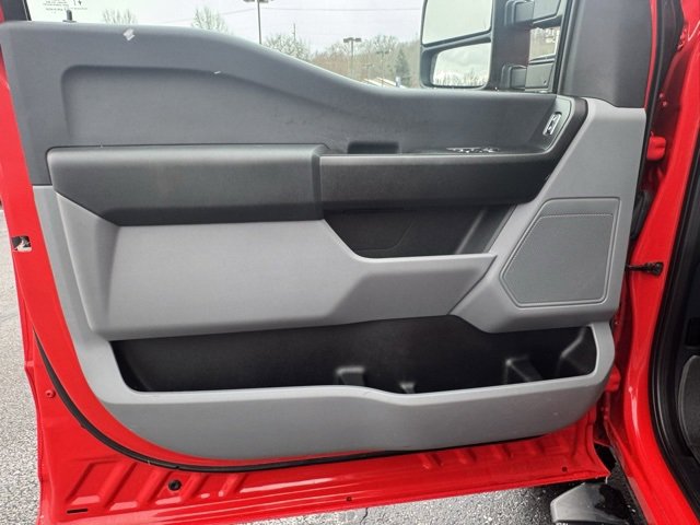 Certified 2024 Ford F250 XL w/ XL Off-Road Package image 18