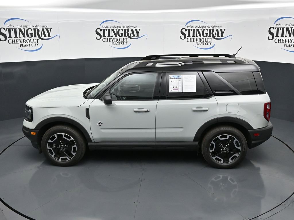 Used 2023 Ford Bronco Sport Outer Banks w/ Tech Package image 12