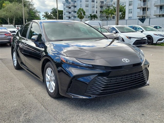 Used 2025 Toyota Camry LE