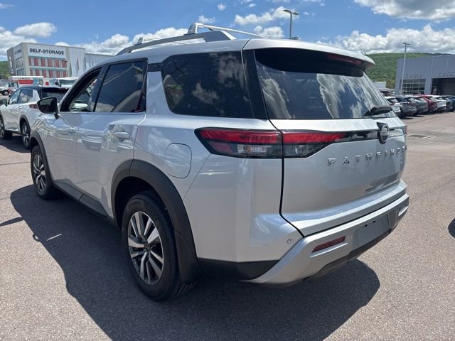 Certified 2024 Nissan Pathfinder SL AWD/4WD image 7