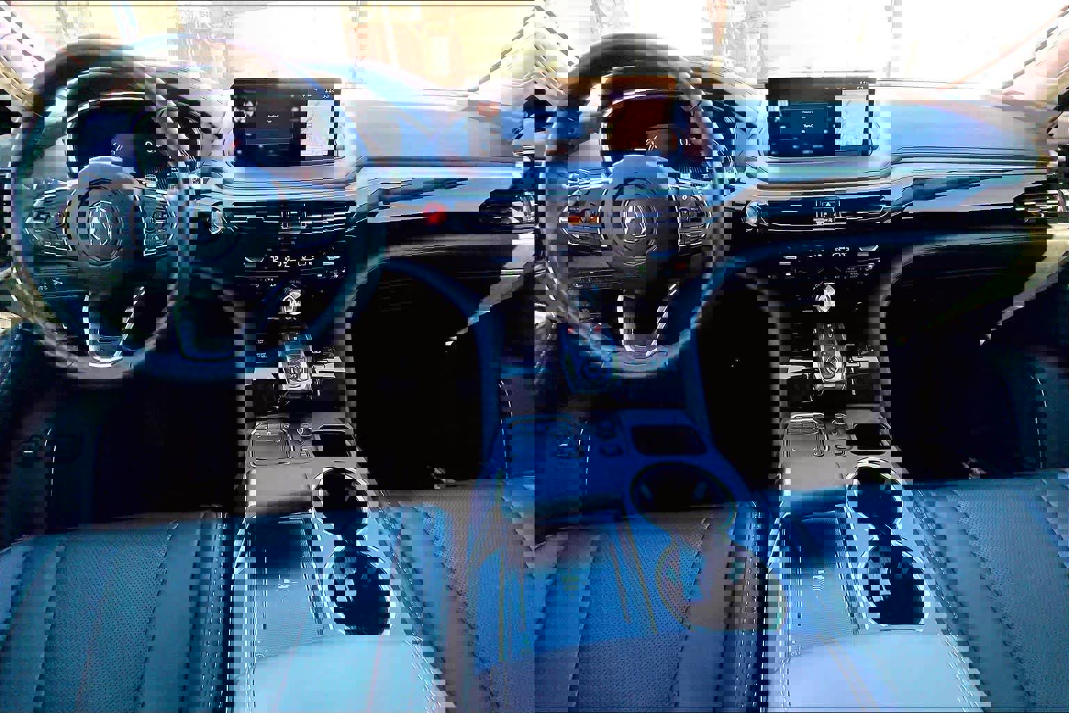 Certified 2024 Acura MDX w/Technology Package image 15