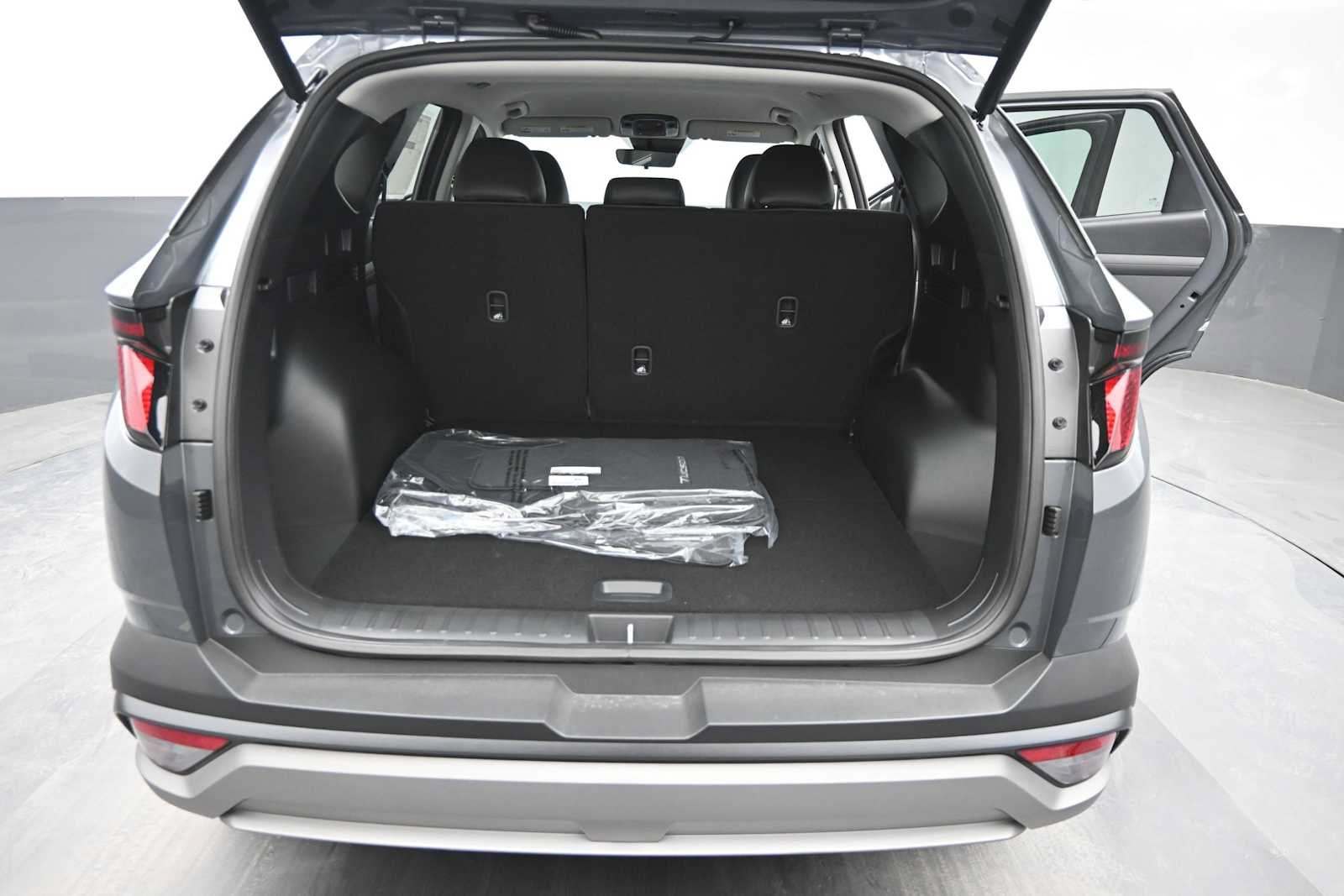 New 2026 Hyundai Tucson SEL Plus AWD/4WD image 14