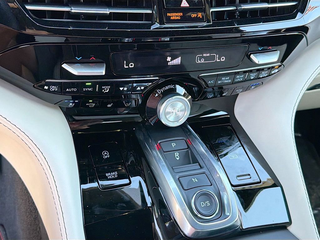 Used 2025 Acura MDX A-Spec image 16